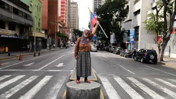 Venezuelans Wonder Who's in Charge As Trump Claims Contact With Maduro's Deputy